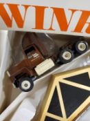 Winross Truck Tractor With Flat Bed Trailer