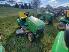 John Deere LX255 Riding Tractor 'AS-IS'