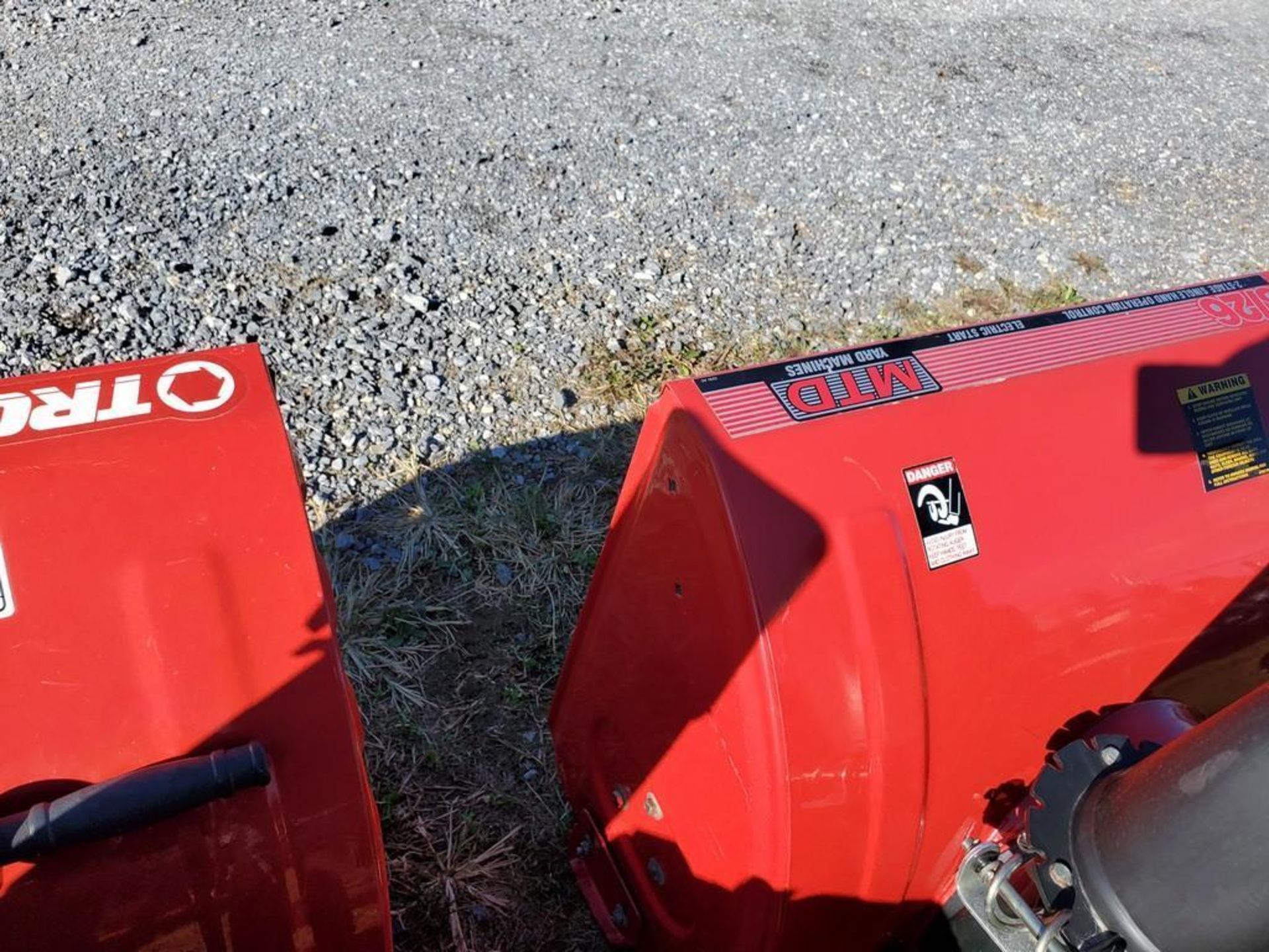 Troybilt Storm 2410 Snow Blower - Image 9 of 18