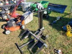 Mower lift