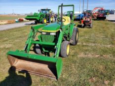 John Deere 770 Compact Loader Tractor 'Ride & Drive'
