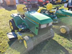 1993 John Deere 425 Riding Tractor 'Ride & Drive'