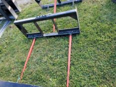 Kivel Bale Spear 'NEW'