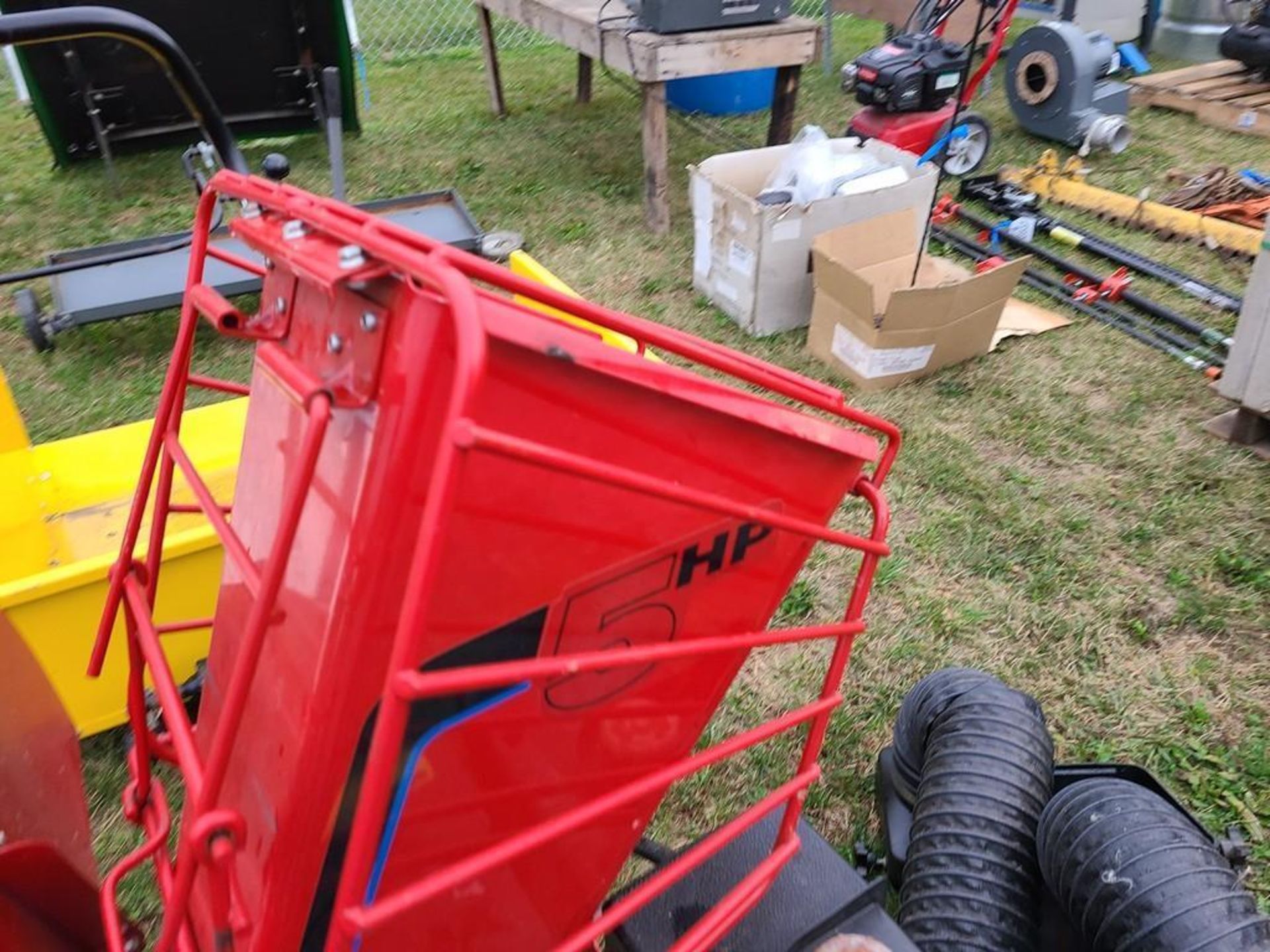 Troybilt Chipper Shredder Vac - Image 6 of 20