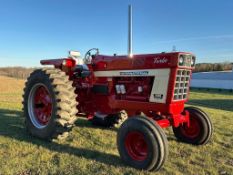 International 1466 Tractor 'Ride & Drive'
