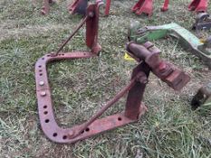 International Draw Bar Assembly