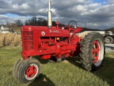 1953 Farmall Super M Antique Tractor 'Ride & Drive'