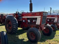 International 1466 Tractor 'Ride & Drive'