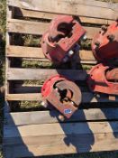 International Axle Hubs 'Pair of 2'