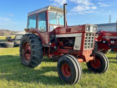 1975 International 1066 Cab Tractor 'Runs & Operates'