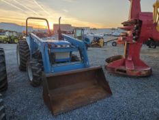 New Holland 2120 Compact Loader Tractor 'Ride & Drive'