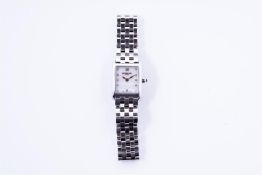 Raymond Weil Ladies Watch 
Year of construction: 2007
Material: Stainless steel
Comes with: Original