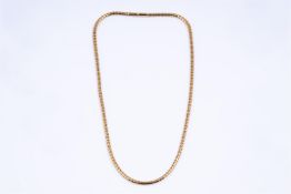 18kt snake necklace "Le Chic" with unique puzzle link.
The necklace has a bayonet clasp and beautifu