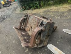 ROTATING LOG GRAB TELEGRAPH POLE GRAB TRACTOR FORKLIFT TELEHANDLER *PLUS VAT*