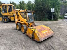 JCB ROBOT 150 WHEELED SKIDSTEER LOADER WITH JCB HYDRAULIC SWEEPER BUCKET *PLUS VAT*