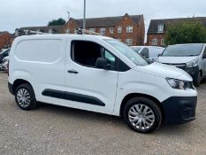 2019/68 REG PEUGEOT PARTNER PROFESSIONAL L1 BHDI 1.6 DIESEL PANEL VAN, SHOWING 1 FORMER KEEPER