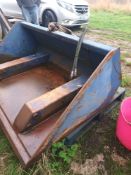 Tractor Bucket for 3 Point Linkage Double Tilt Rams *NO VAT*