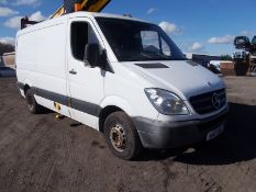 2012/12 REG MERCEDES-BENZ SPRINTER 513 CDI 2.2 DIESEL CHERRY PICKER, SHOWING 1 FORMER KEEPER