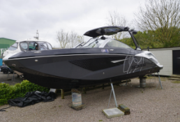 2023 SCARAB 285 WAKE ID BOAT, TWIN ROTAX 230 HP ENGINES, PREMIUM SOUND SYSTEM, 28’ LOA, beam at 9’2”