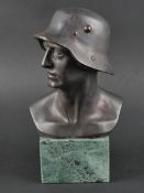 Buste de soldat allemand. German soldier bust.