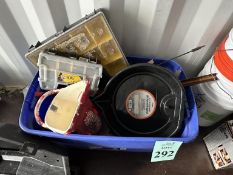 PLASTIC TOTE WITH CONTENTS INCLUDING: JACK STANDS,