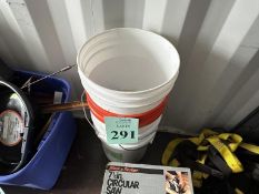 5 GALLON PLASTIC BUCKETS