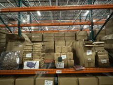 LOT CONSISTING OF NEW ASSORTED HOME DÉCOR