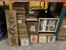 NEW LOT CONSISTING OF ASSORTED HOME DÉCOR