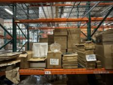 LOT CONSISTING OF NEW ASSORTED HOME DÉCOR