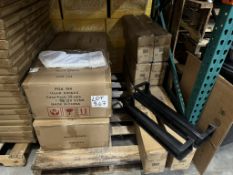 LOT CONSISTING OF NEW ASSORTED HOME DÉCOR