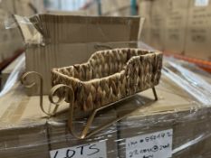 NEW STRATTON HOME DÉCOR WINTER WONDERLAND SLEIGH