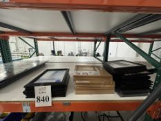 LOT CONSISTING ASSORTED SIZE PICTURES FRAME