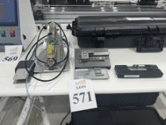 CLEAN ROOM DEVICES FLUID INJECTOR WITH FOOT PEDAL SWITCH