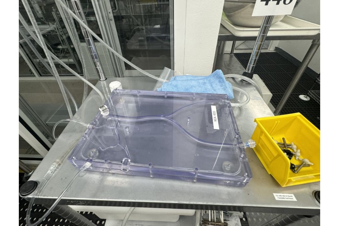 LIQUID FLOW TEST CELL - Image 2 of 5