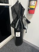 LOT CONSISTING OF UMBRELLAS WITH HOLDER