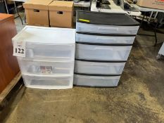 LOT CONSISTING OF PLASTIC STORAGE BINS