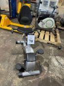 SUNNY HEALTH & FITNESS EXERCISE BIKE