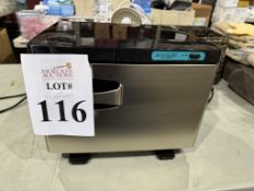 DERMALOGIC TOWEL WARMER