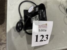 PRESTIGE SPHYGMOMANOMETER