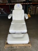 MEDI SPA EXAM, FACIAL AND PROCEDURE ELECTRIC CHAIR