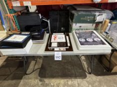 LOT CONSISTING OF ASSORTED FRAMES AND PLAQUES