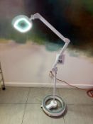 MAGNIFIED EXAM LIGHT