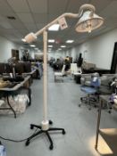 RITTER 355 EXAM LIGHT ON CASTERS