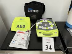 ZOLL AED PLUS DEFIBRILLATOR WITH PADS