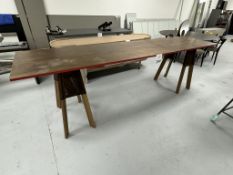 HENGE ES TABLE