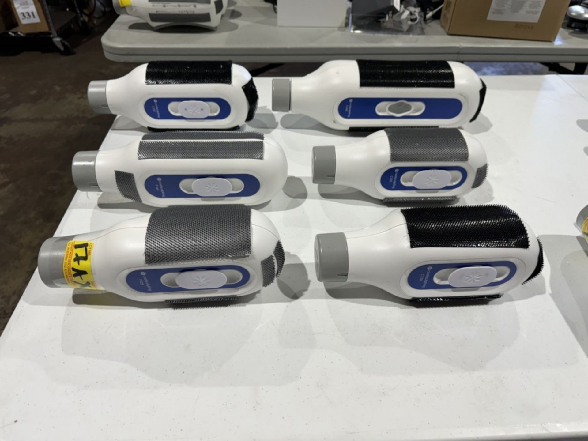 COOLSCULPTING ELITE APPLICATORS (1) F125, (1) F165, (2) C120, (1) C150, (1) C240 INCLUDES CLIPS - Image 2 of 5