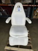 MEDI SPA EXAM, FACIAL AND PROCEDURE ELECTRIC CHAIR