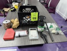 LOT CONSISTING OF ASSORTED ITEMS