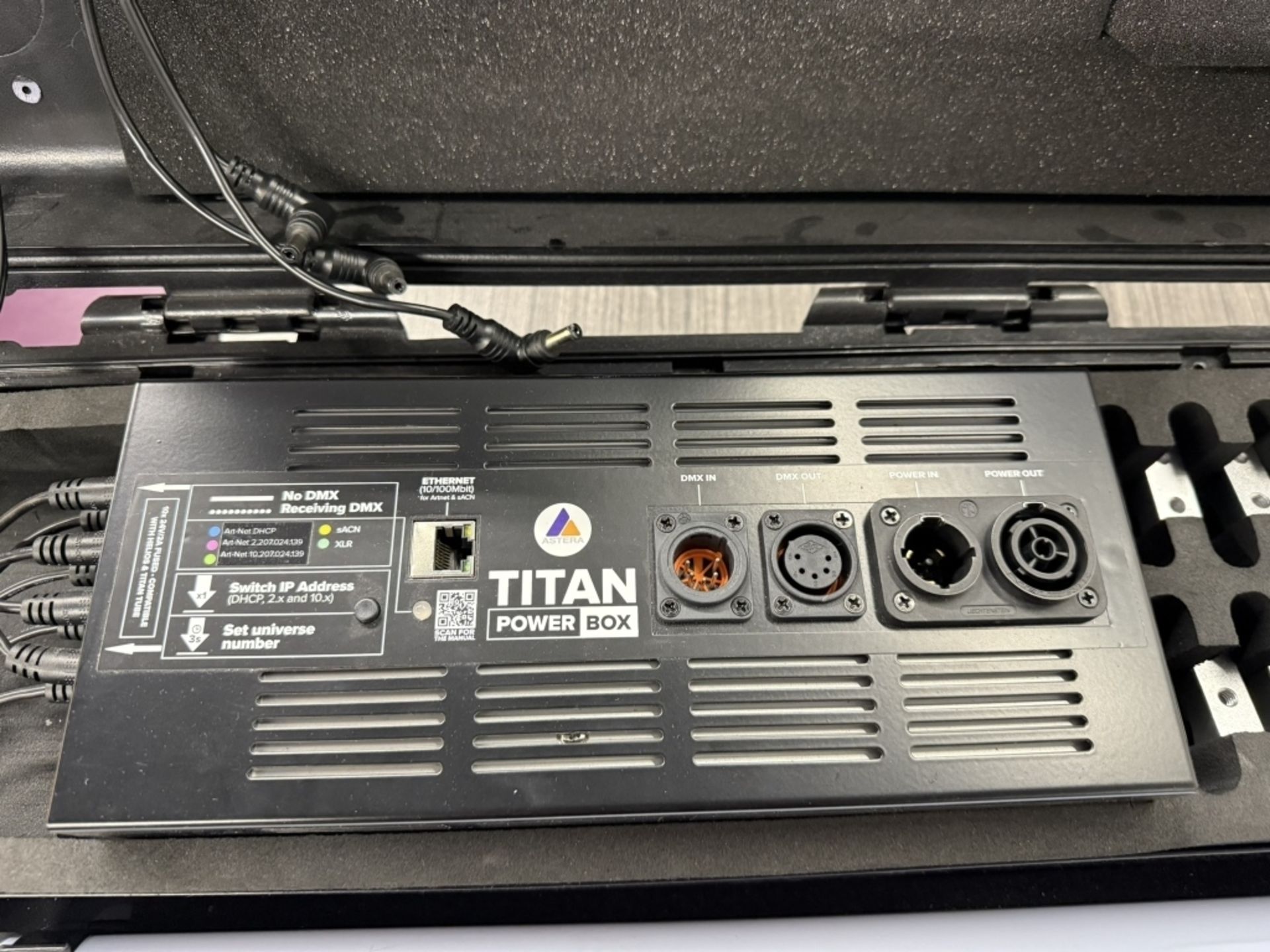 ASTERA SET OF 8 TITAN TUBES INCLUDES CHARGING CASE - Image 2 of 12