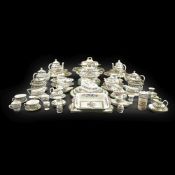A VERY NUMEROUS SPODE CHINA COFFEE AND DINNER SERVICE